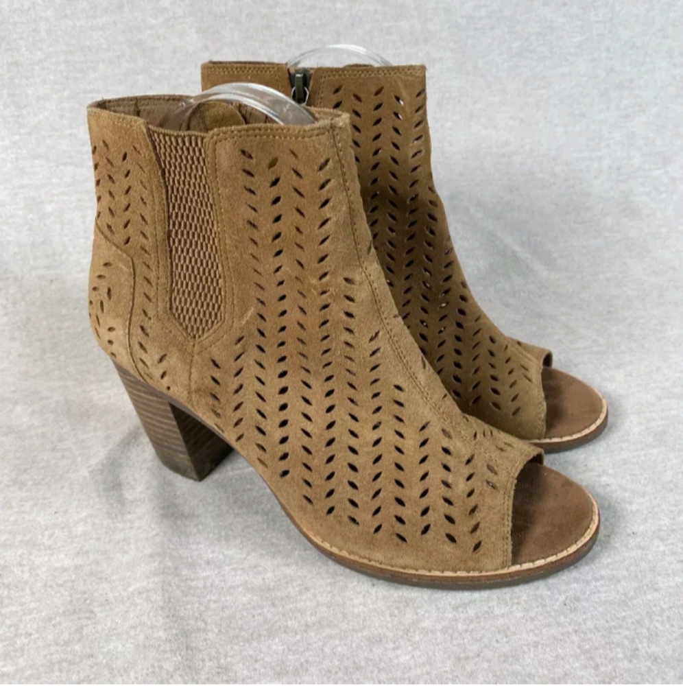 Toms "Majorca" Laser Cut Suede Peep Toe Ankle Booties Womens Size 12